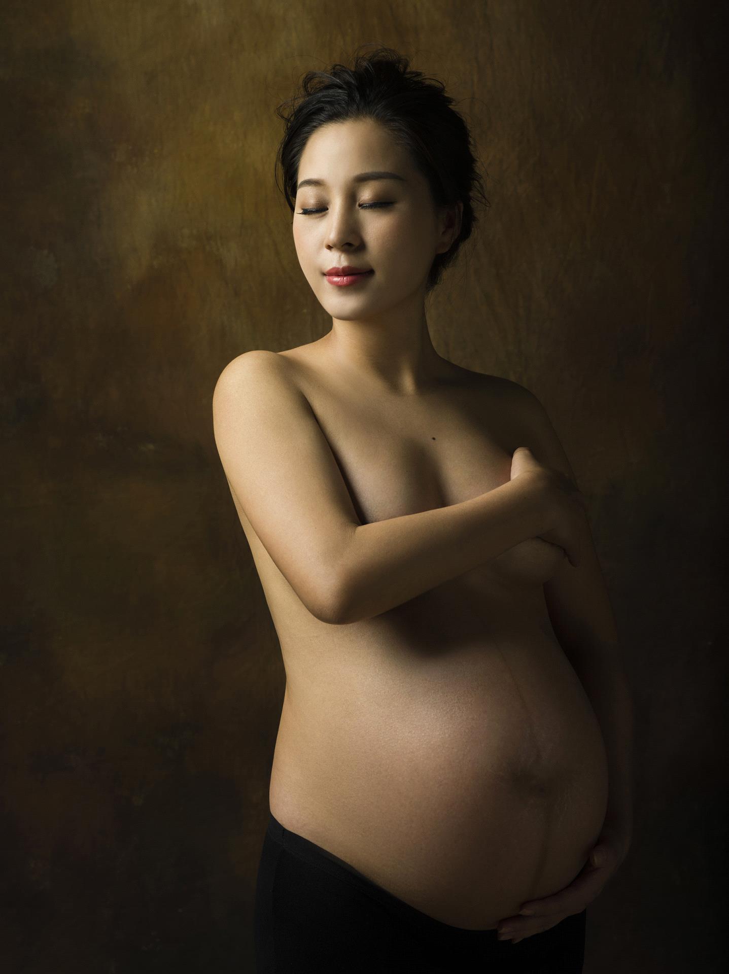 Certificate of Commendation - Xiangui Zheng (China) - Pregnant Mother